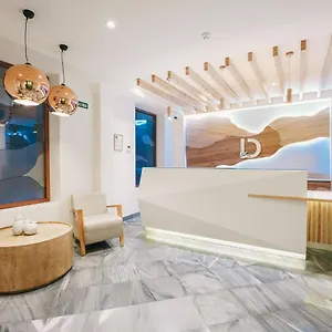 ** Apartahotel Debambú Atarazanas España
